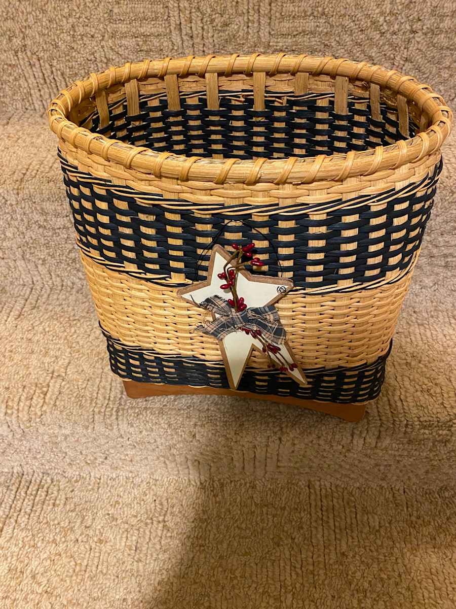 Country Star Basket by Jayne Carlson 