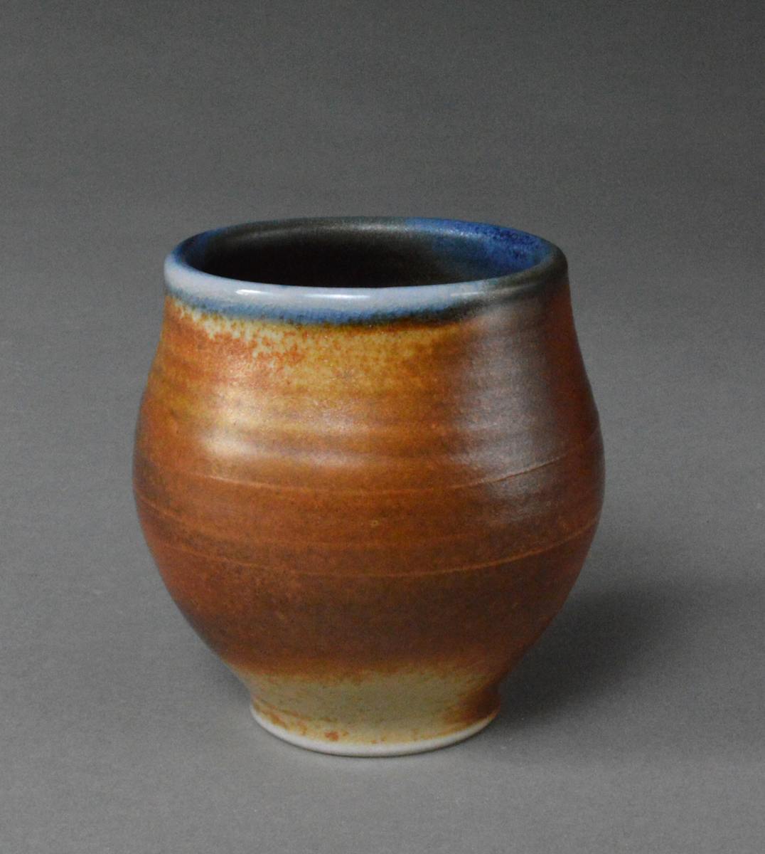 Side Fired Drinking vessle by Leo Rohn-Capellaro 