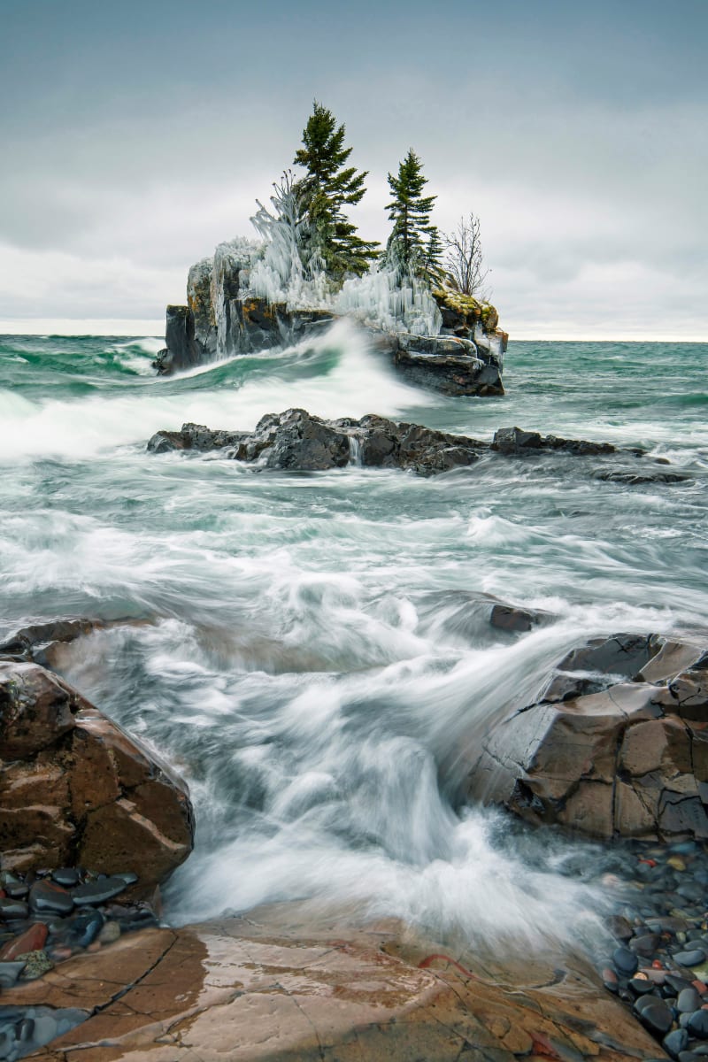 Hollow Rock by Mike Murray 