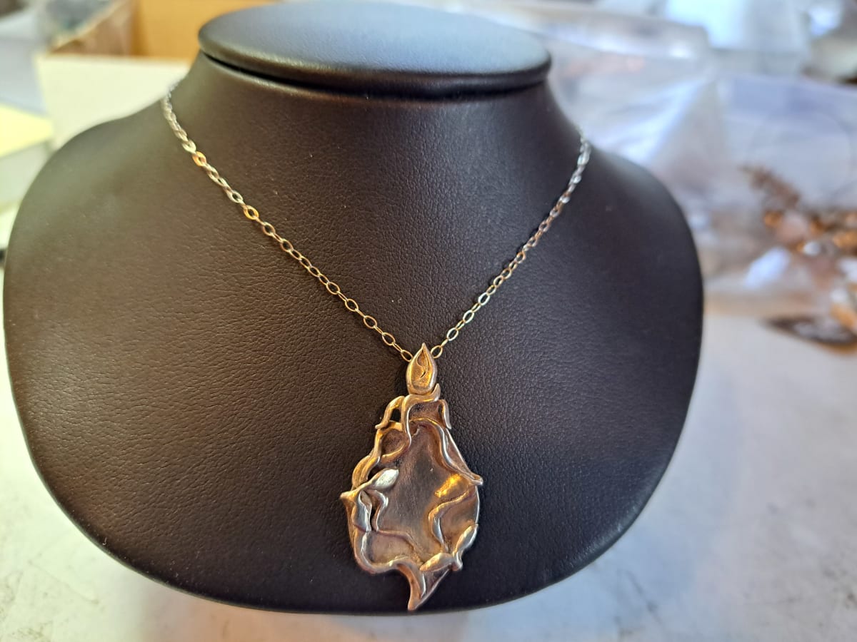Vine Necklace by Georgia Weithe, Image 1.