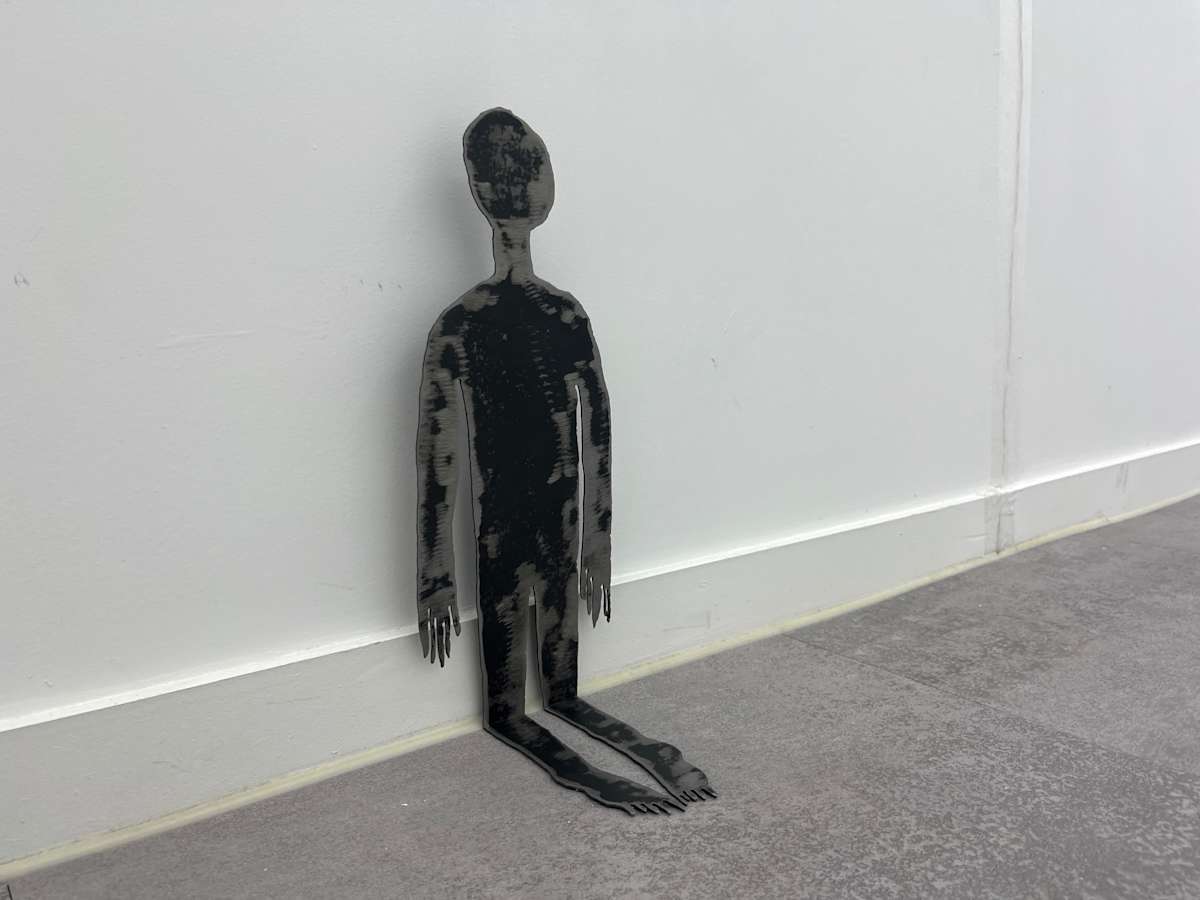 折疊的人 Folded Person by 盧淳天 NO Sooncheon, Image 1.