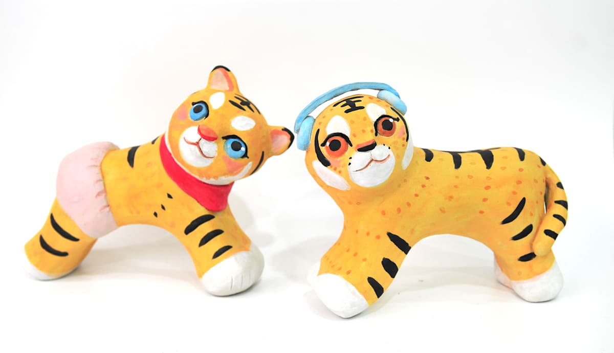 兩隻老虎 Two Little Tigers by 陳盈帆 CHEN Yvonne, Image 1.