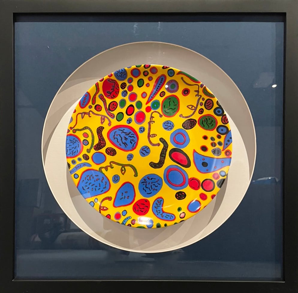 草間彌生瓷盤 (含框)  Love Was Infinitely Shining (framed) by 草間彌生 KUSAMA Yayoi 