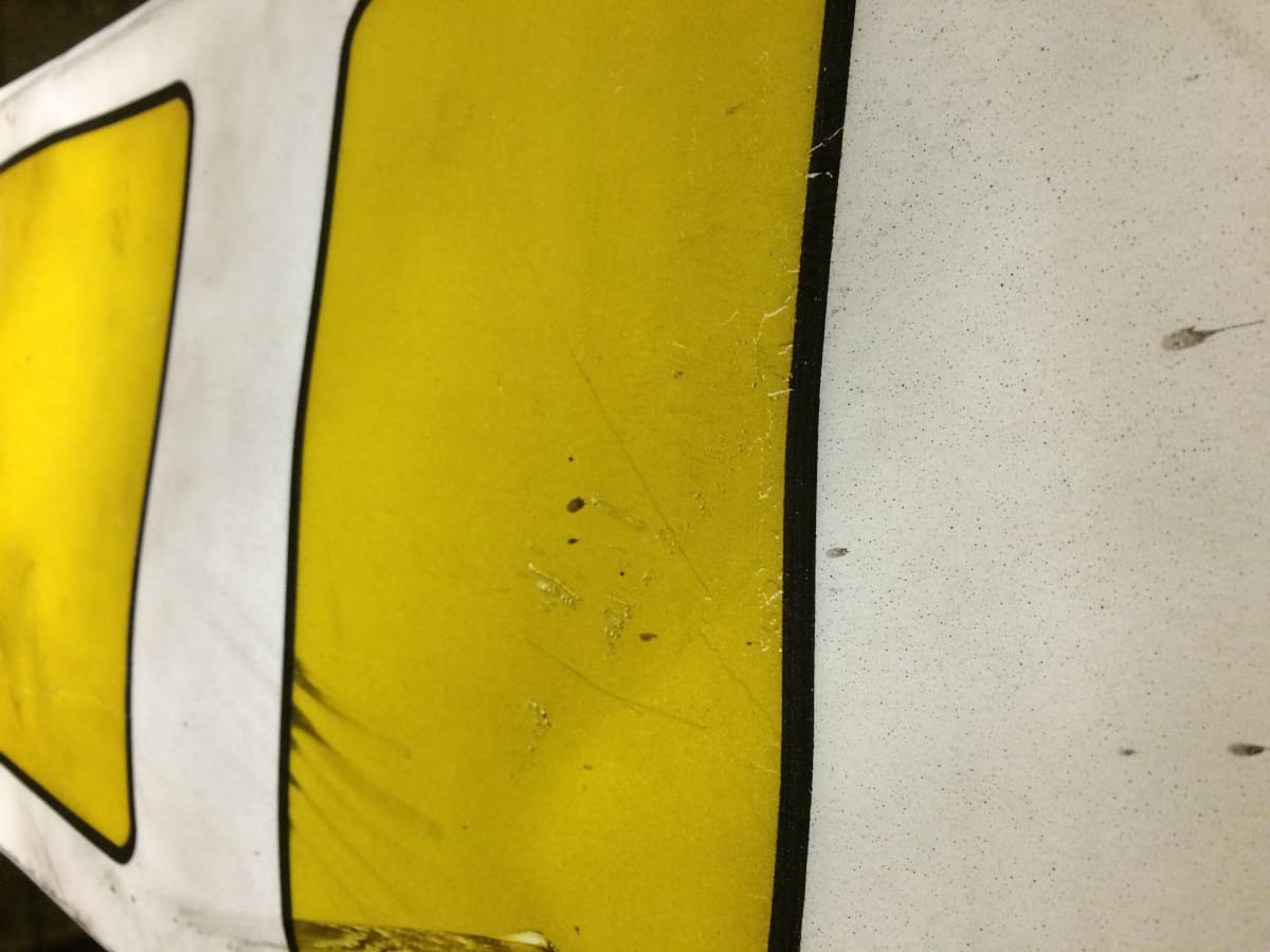 Gelb Series 2 1/3, Image 1.