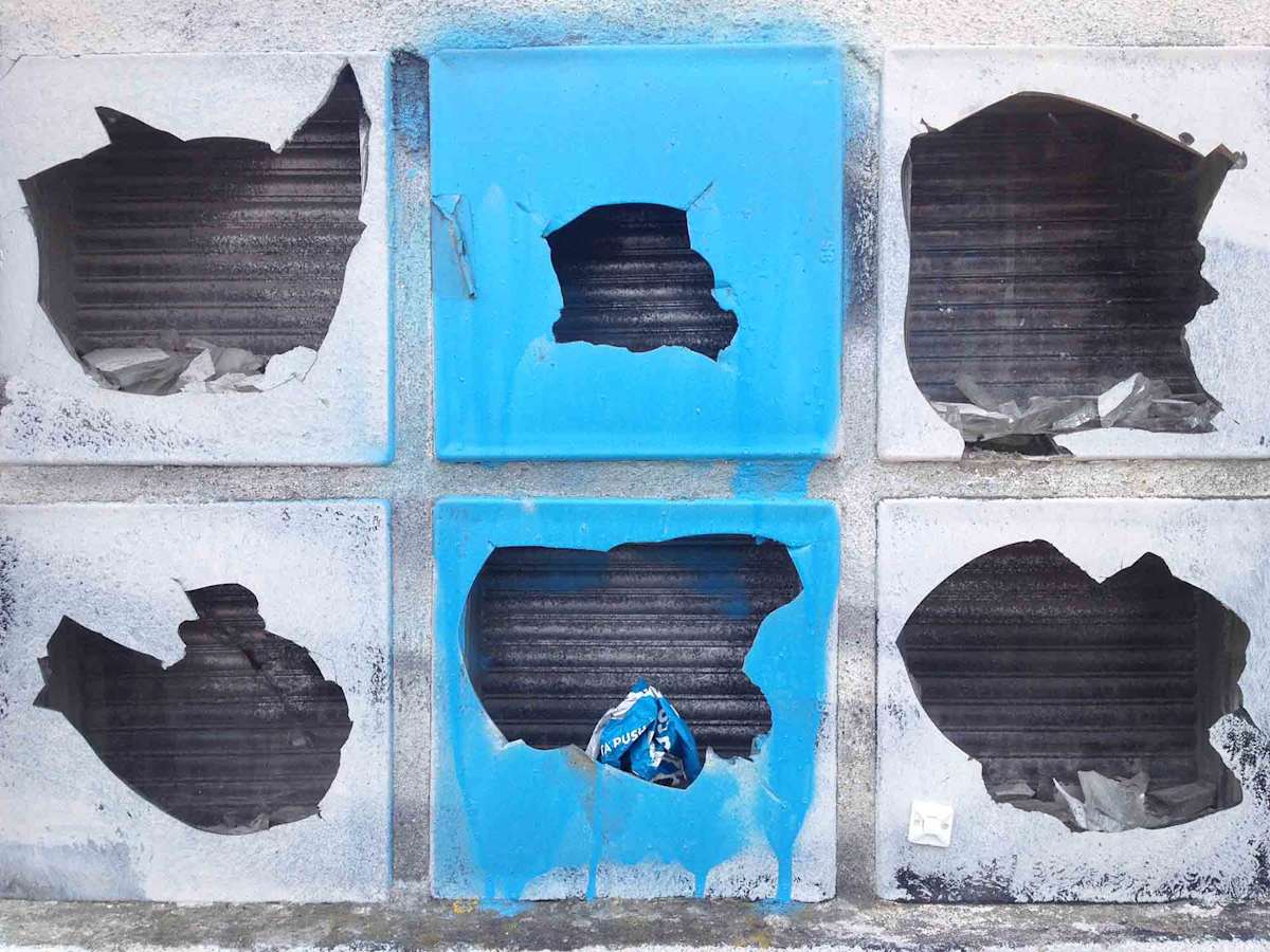825D - Blue Hole by Martim Brion, Image 1.
