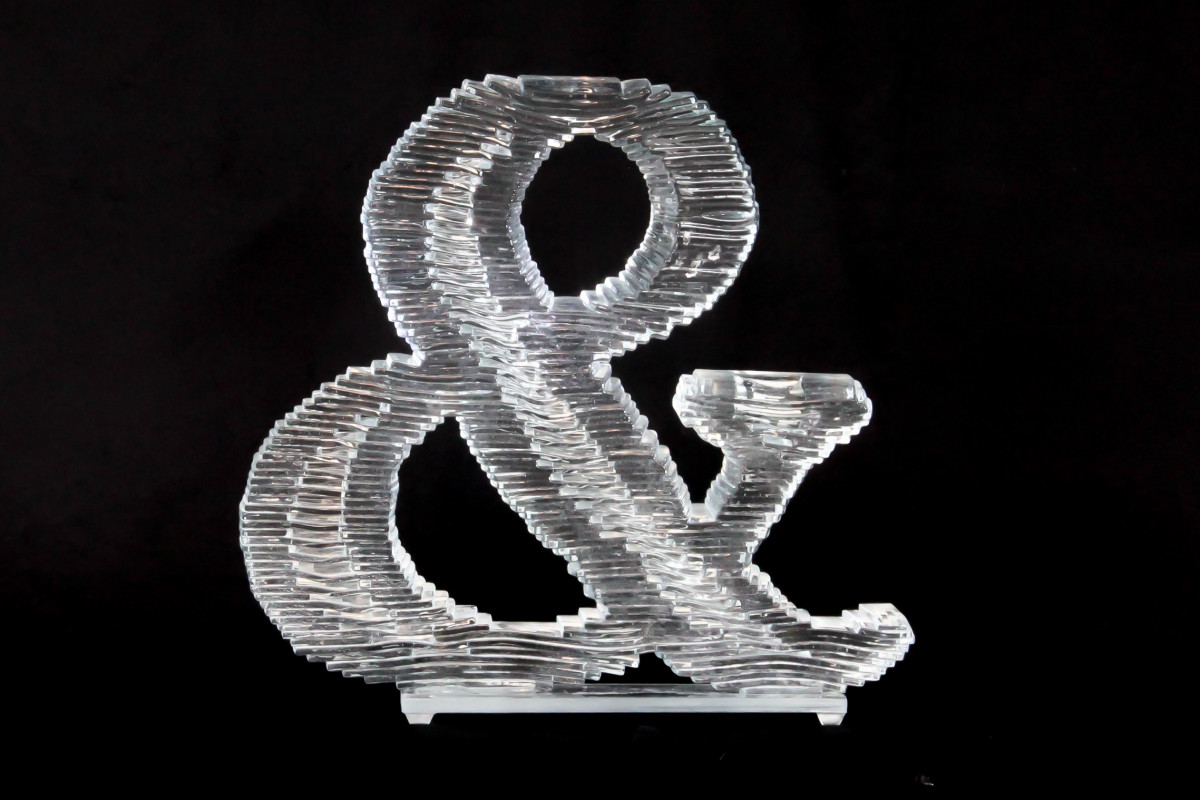 Ampersand by Linda van Huffelen 