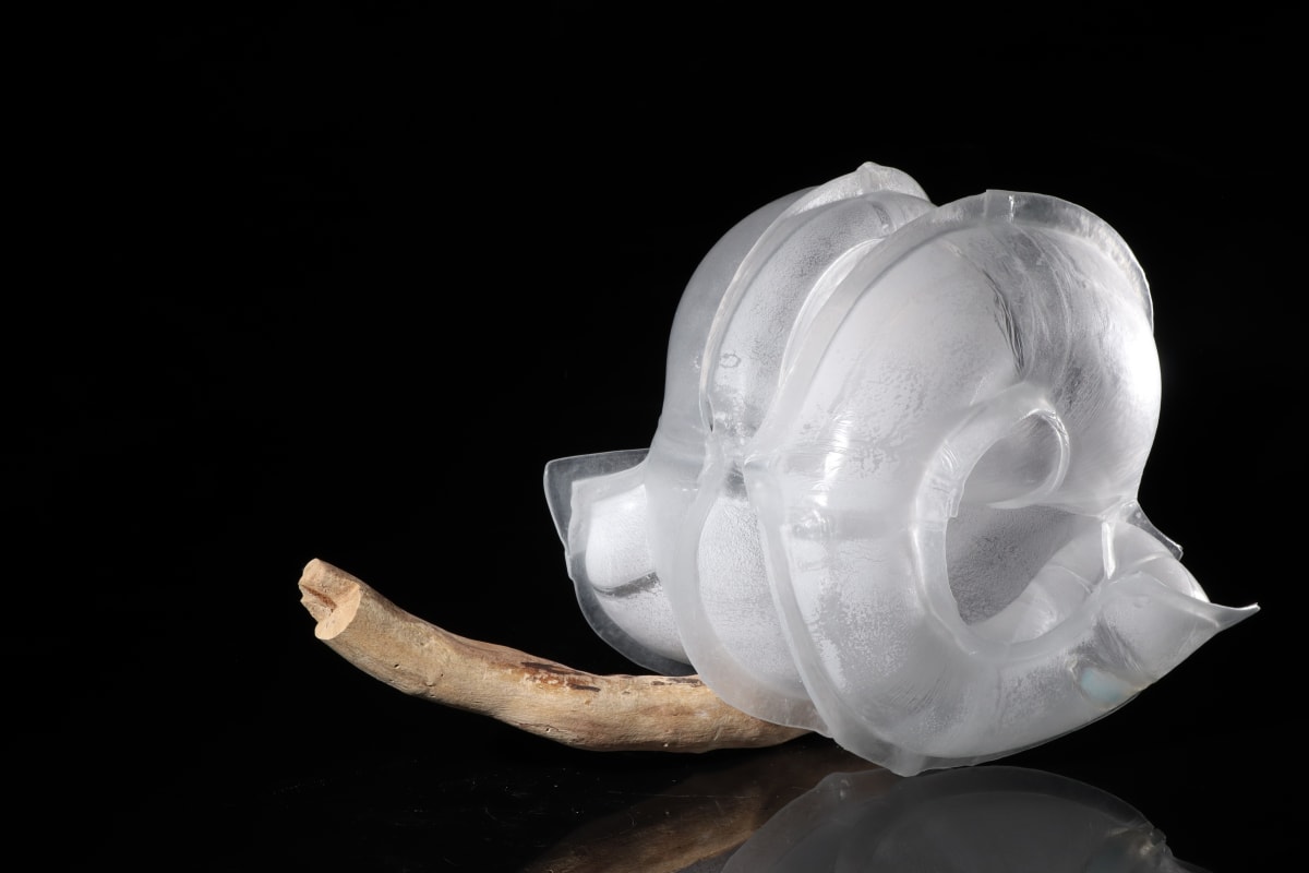 Inflatable 34 (Slak) by Linda van Huffelen 