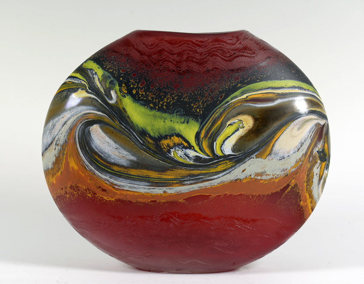 Jupiter Vase Red by North Rim Glass Jared & Nicole Davis 