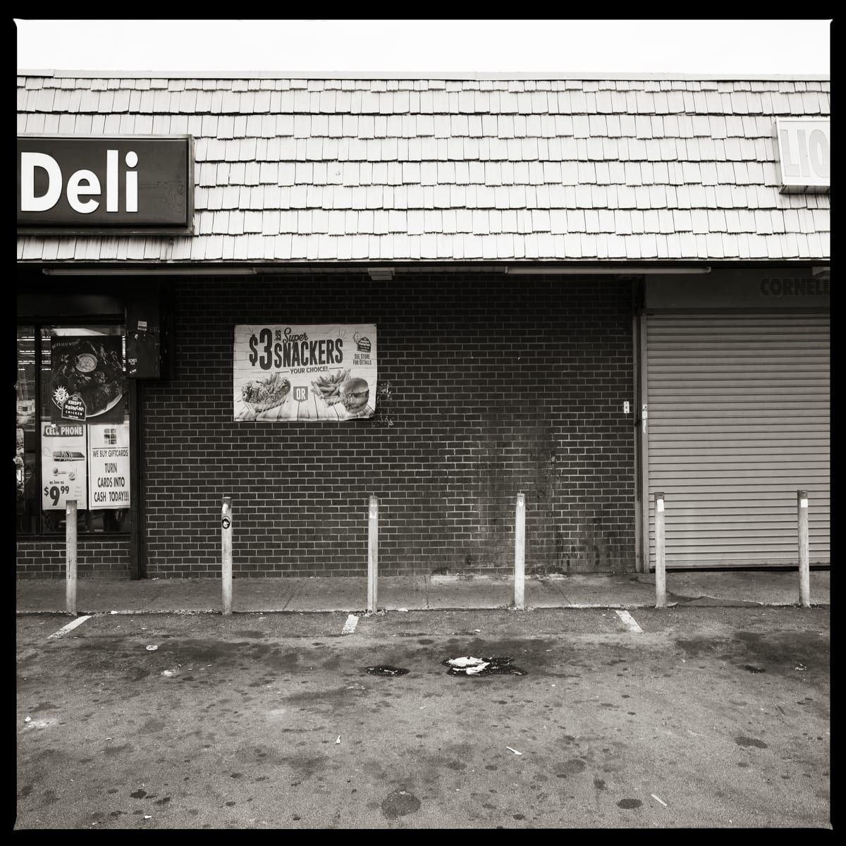 585.266.9487, 585.266.9215, 585.266.9366, 585.266.9552 – 1430 North Clinton Avenue, Rochester, NY 14621 by Eric T. Kunsman, Image 1.