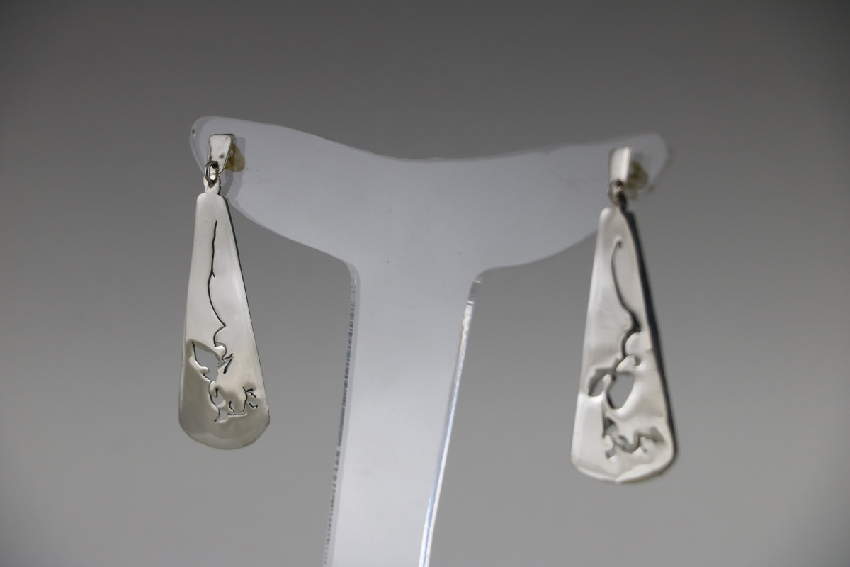 Aretes dibujo rama by Ana Gabriela Rodriguez 