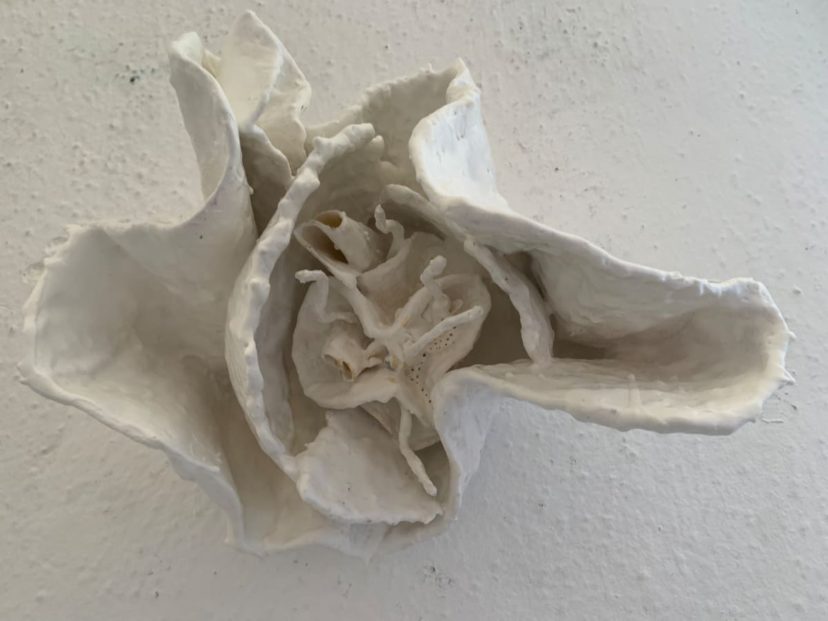 Floral Sculpture #3 by Alane Holsteen 