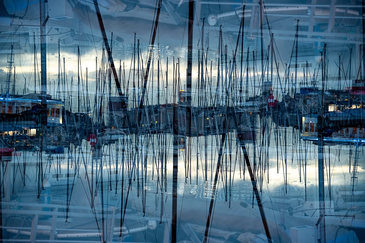 MARSEILLE #10 by Robin Vandenabeele  Image: Vieux-port de Marseille in the licht of dusk.