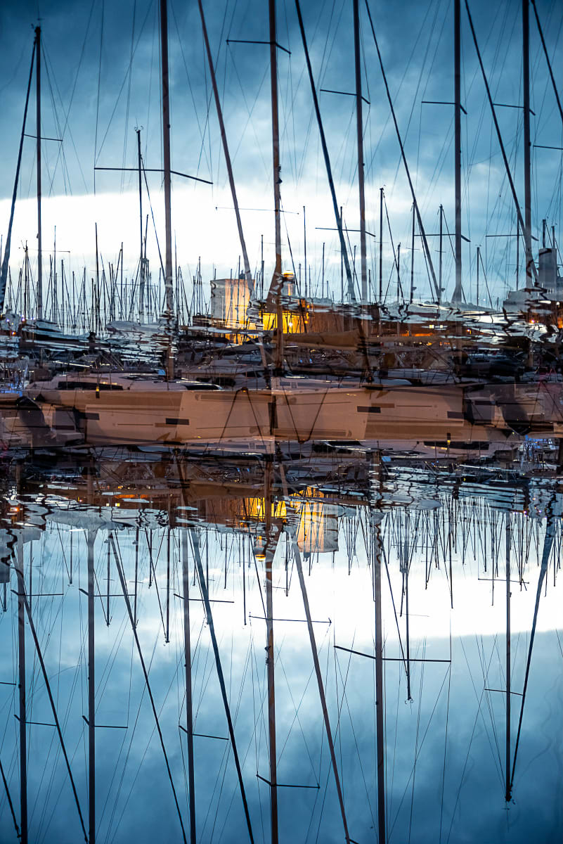 MARSEILLE #17 by Robin Vandenabeele  Image: Vieux-port de Marseille in the licht of dusk.