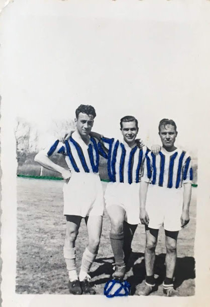 Soccer by Juliana Naufel (naufss) 