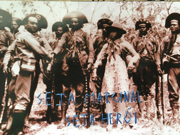 Marginal e Herói by Juliana Naufel (naufss) 