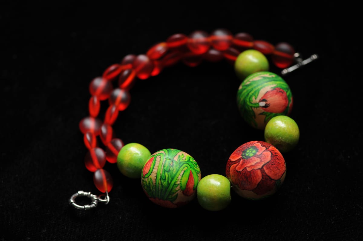 Poppy Bead Necklace – Poland by Marijim Thoene 