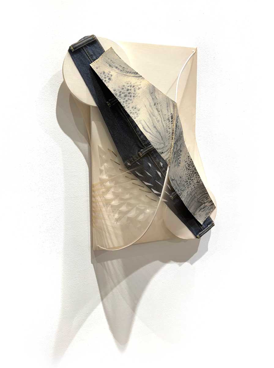 Ditto (Waistband) by Natale Adgnot 