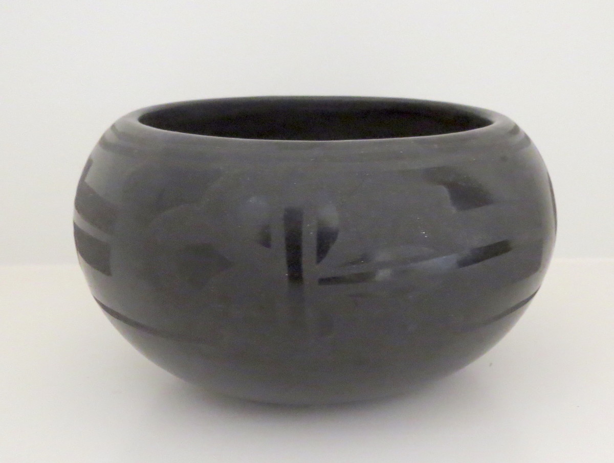 Untitled Vessel by Ceramic 