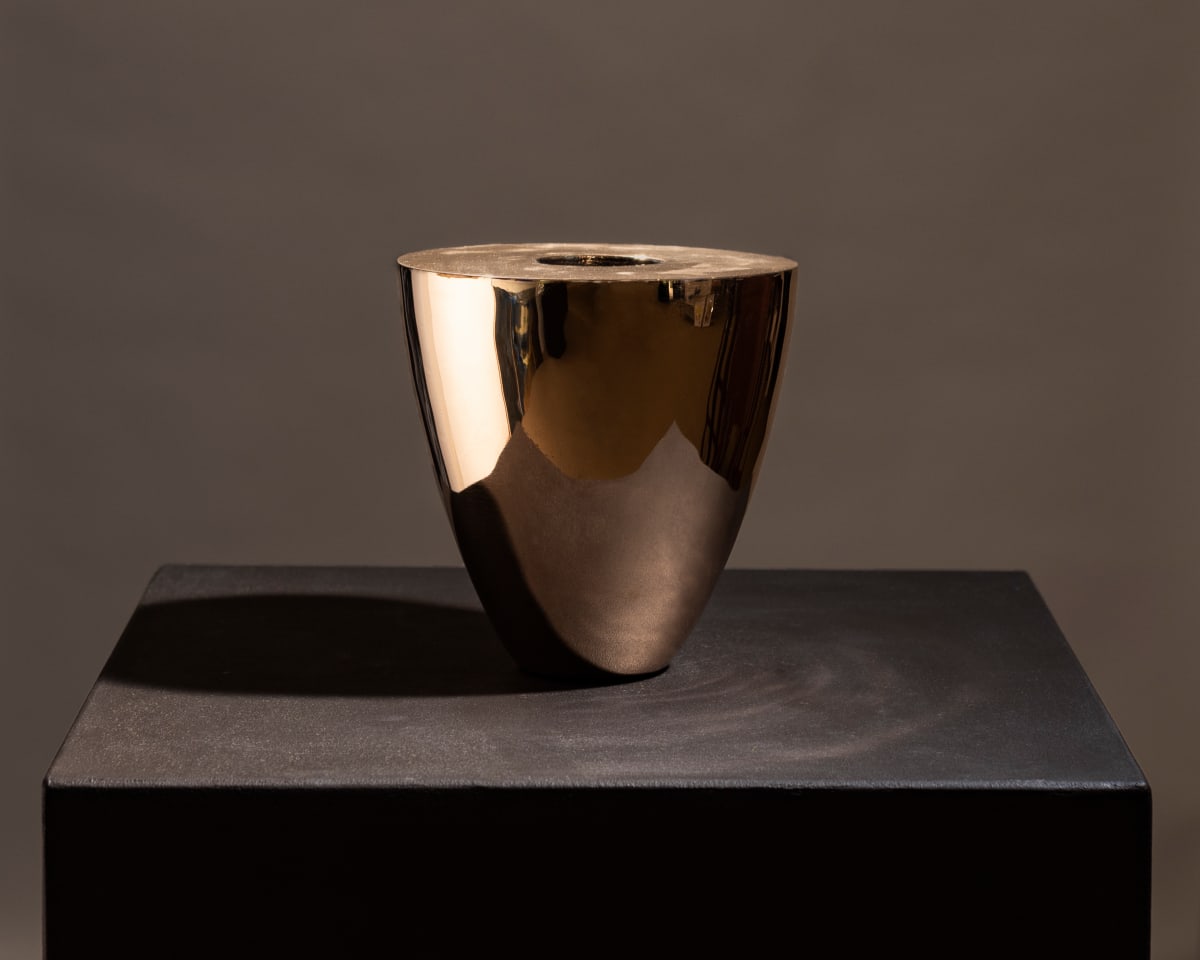 Small Honeypot Vase by Thomas Bucich 
