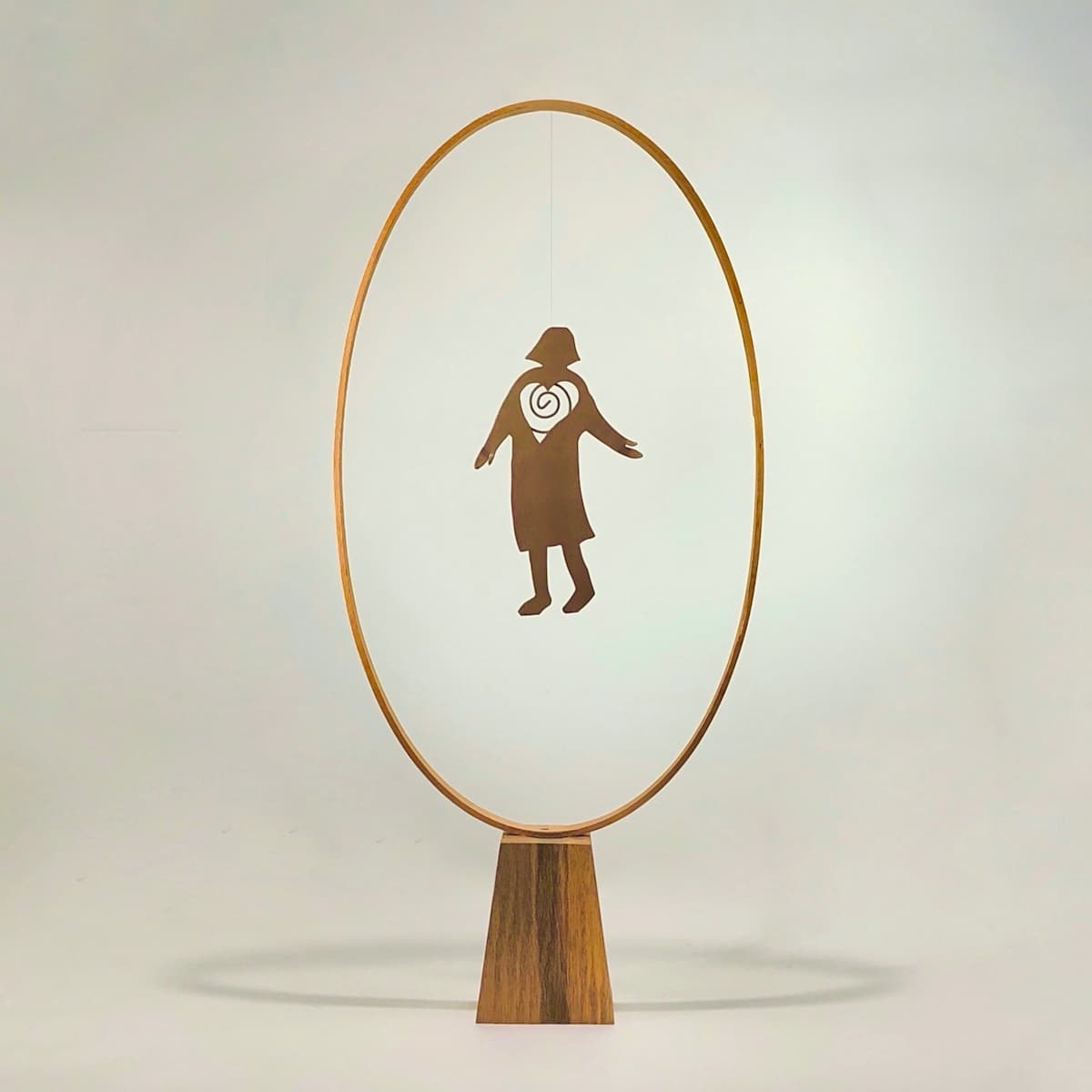 Stay Centered, Image 1.