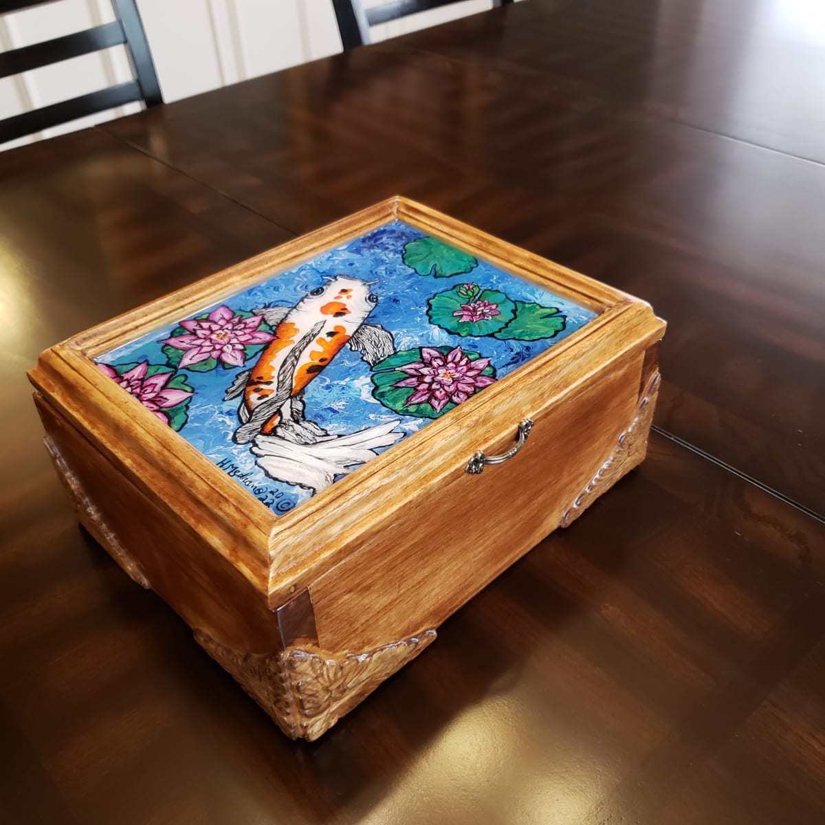 "Quietude" tea box 