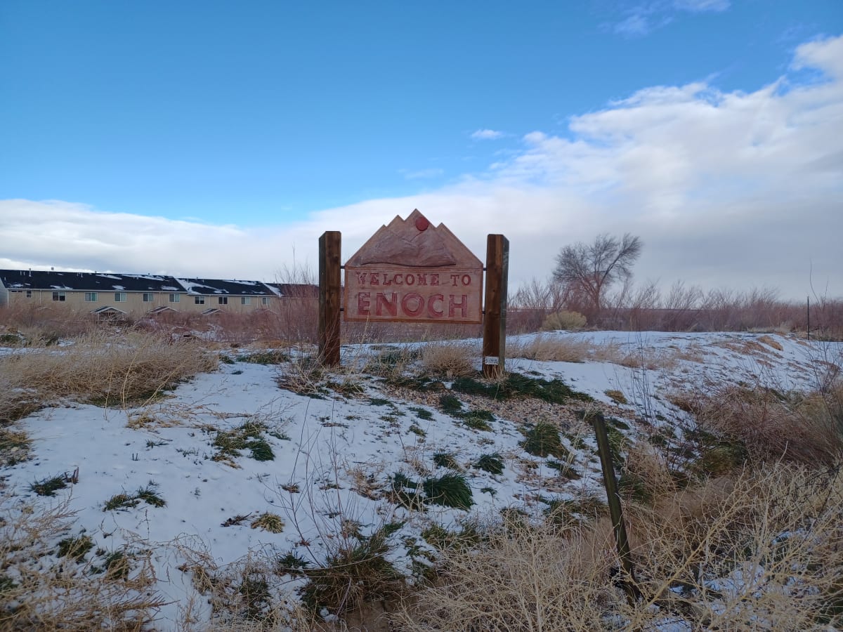 Entry Markers and Monuments - Enoch, Image 1.