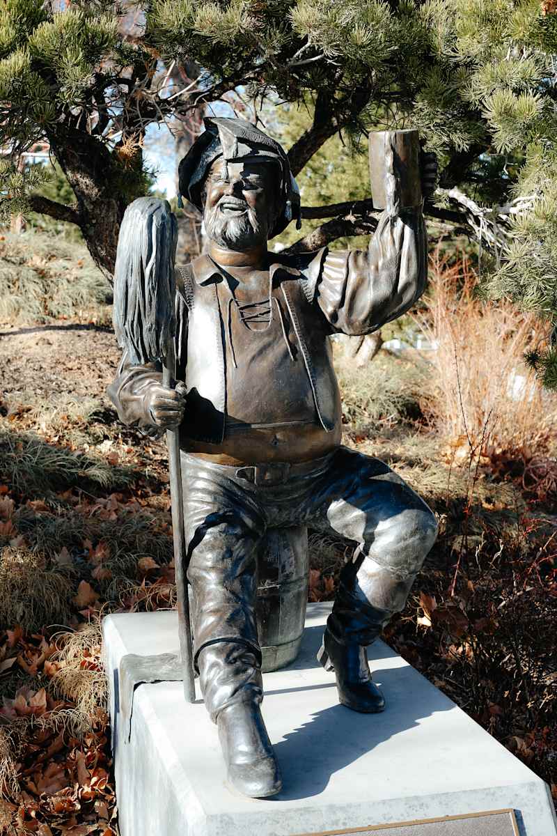 Sir John Falstaff by A. Clayton Robbins  Image: Photograph by Ryann S. Ford. Licensed by Creative Commons (CC  BY-SA). 