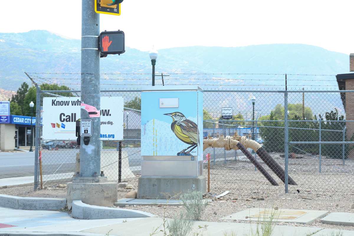 Utility Box Wrap (Meadowlark)  Image: Coal Creek Road, Main St. Cedar City, UT.

Photograph by Ryann S. Ford. Licensed by Creative Commons (CC  BY-SA). 