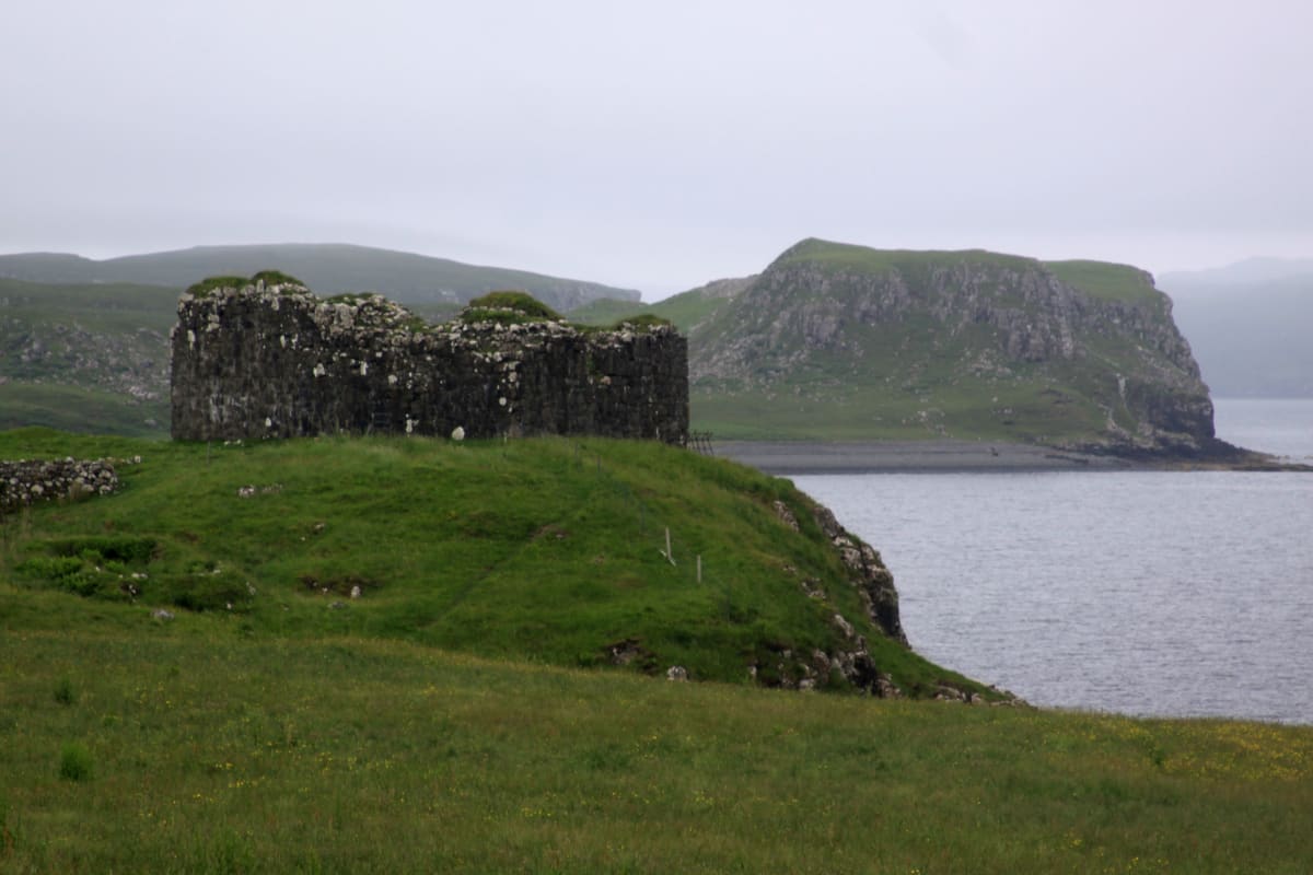 Caisteal Uisdein, Isle of Skye by Diana Atwood McCutcheon  Image: Hugh's Castle, Isle of Skye