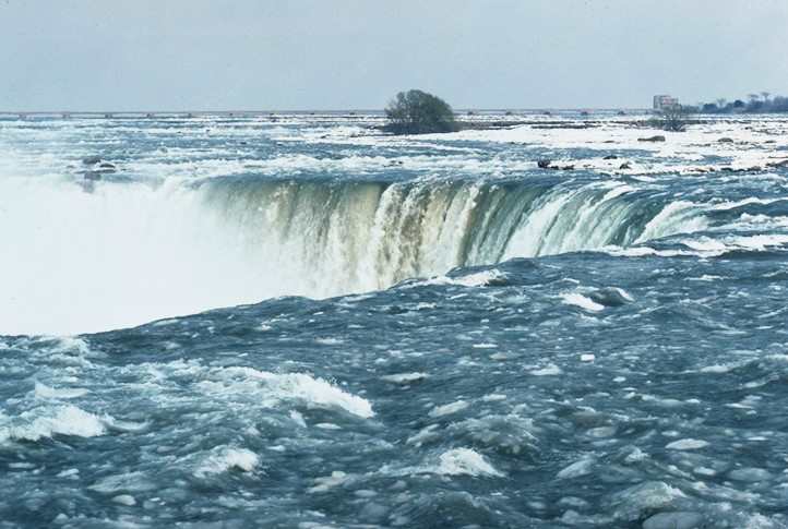 Horseshoe Falls with Spring Ice by John Pfahl 