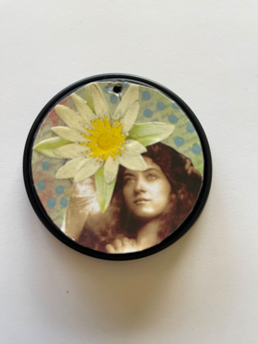 Untitled by Cindy McMath  Image: Cindy McMath , Untitled, 2021, Cananda, Coffee Cup Lid Collage