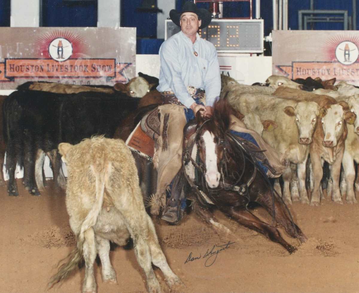 Mr. Holey Chic Olena, Image 1.