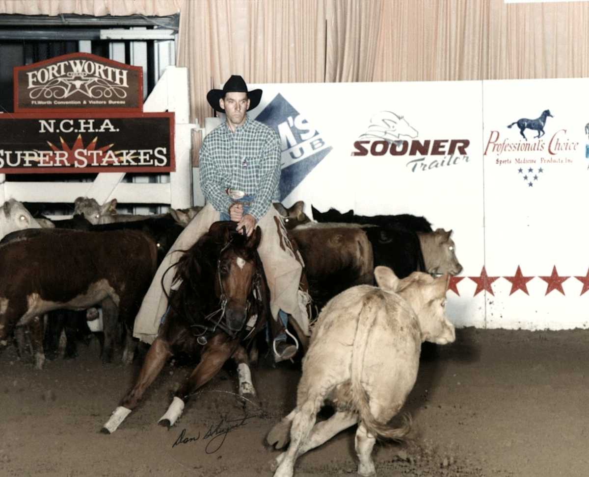 Tom Baxter  Image: Tom Baxter showing at the 2000 NCHA Super Stakes.