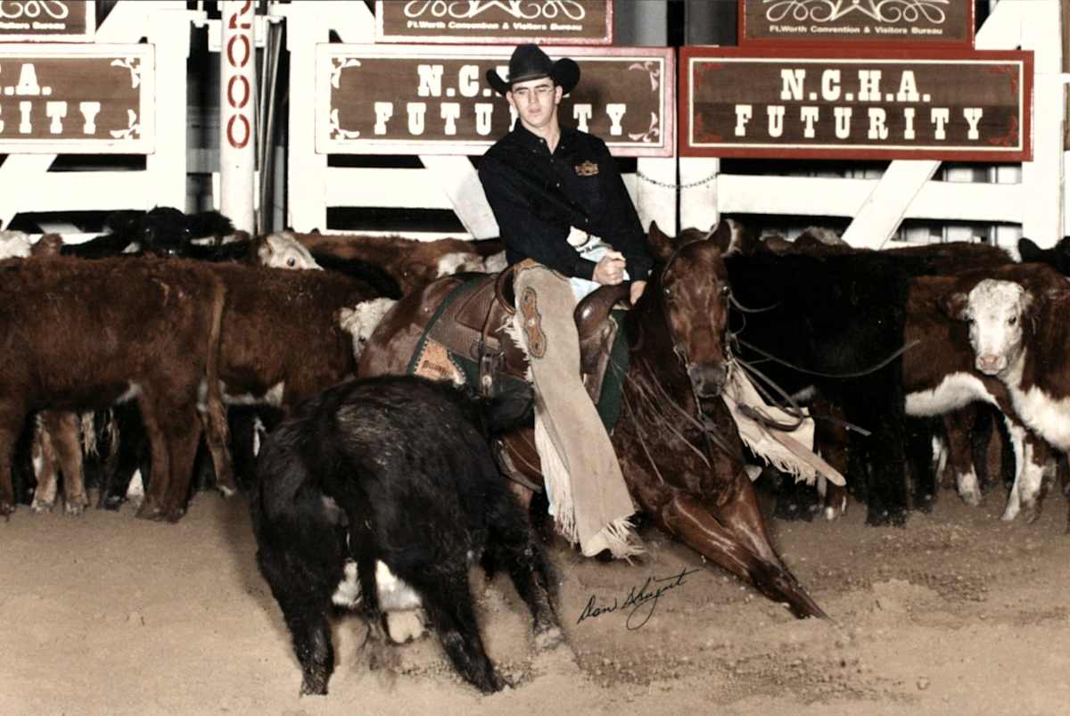 Dustin Adams  Image: Dustin Adams showing at the 2000 NCHA Futurity.