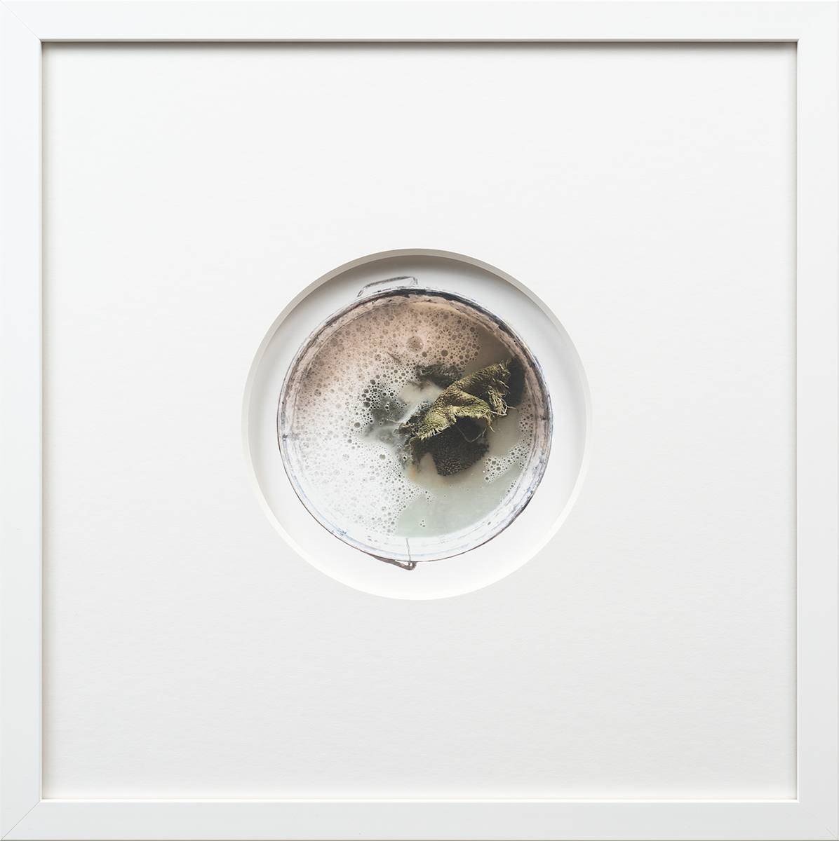 Waterbucket IIWAI 30 1/3 by Lisa Ochowycz