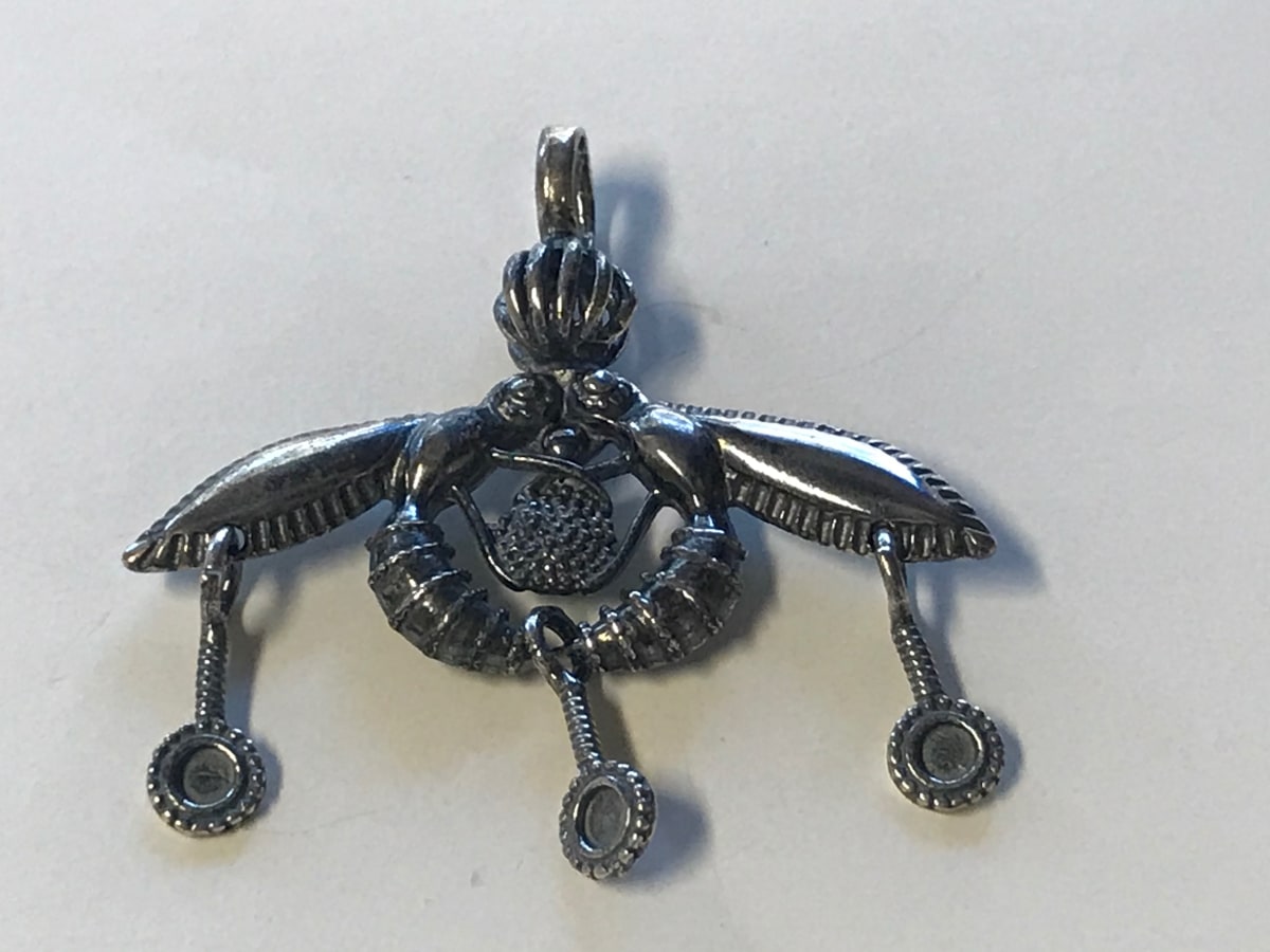 Minoan Pendant with Malia Honey Bees 