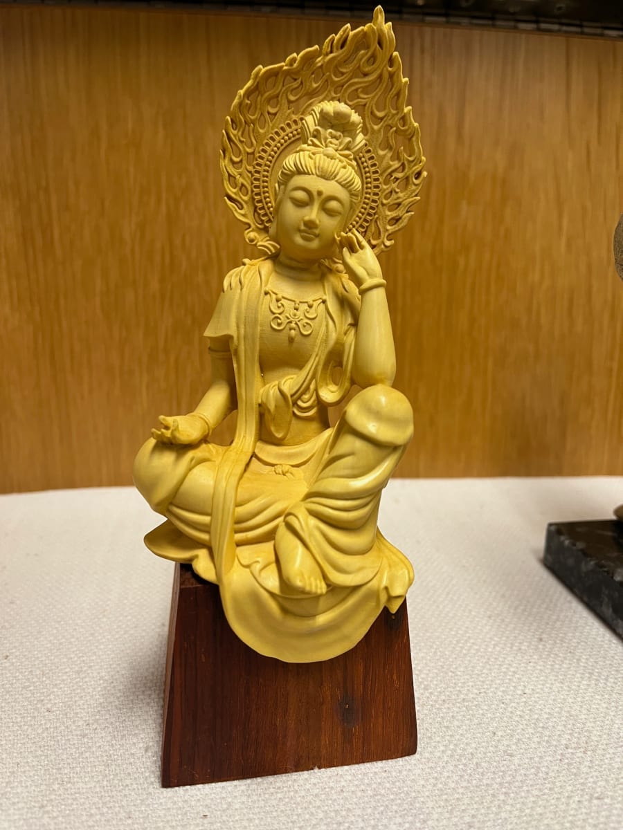Kwan Yin, Seated 