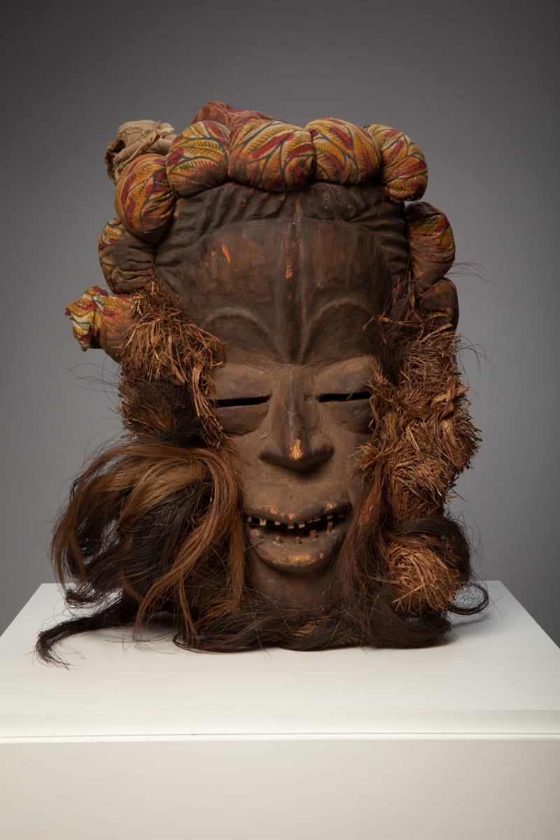 Dan gle Mask, Image 4.