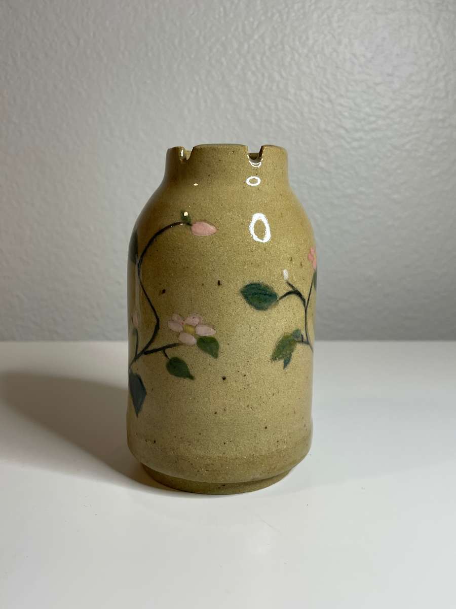 Bud Vase by Gina Ariko 