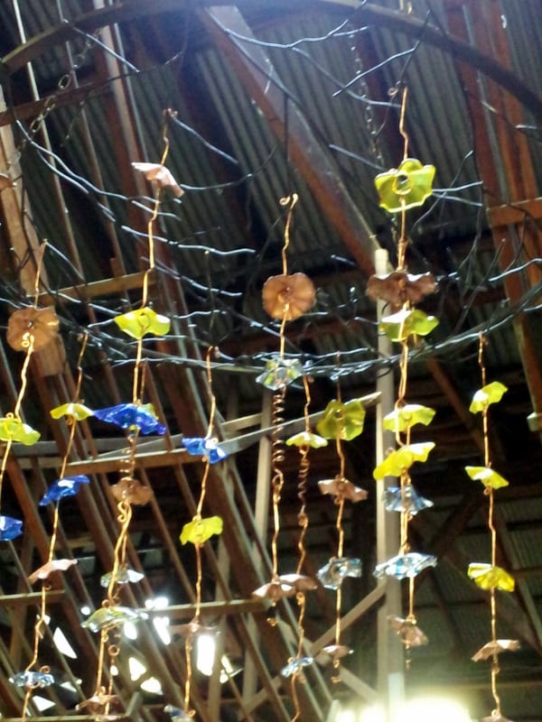 flutter [2012] by Kat Oliver, Angela Ridgway, Image 1.