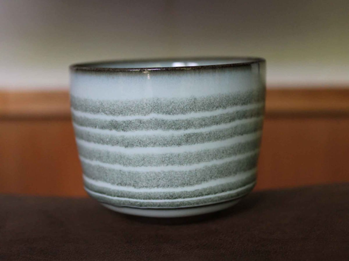 Nakano 中野 Geppakuji 月白瓷 by Fukushima Zenzō 福島善三 LNT (1959-), Image 5.