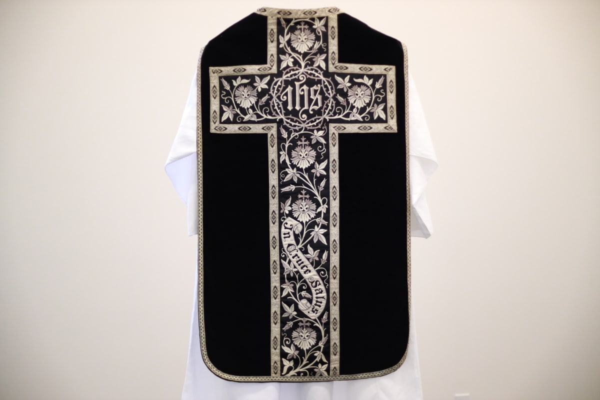 Chasuble - "In Cruce Salus" 