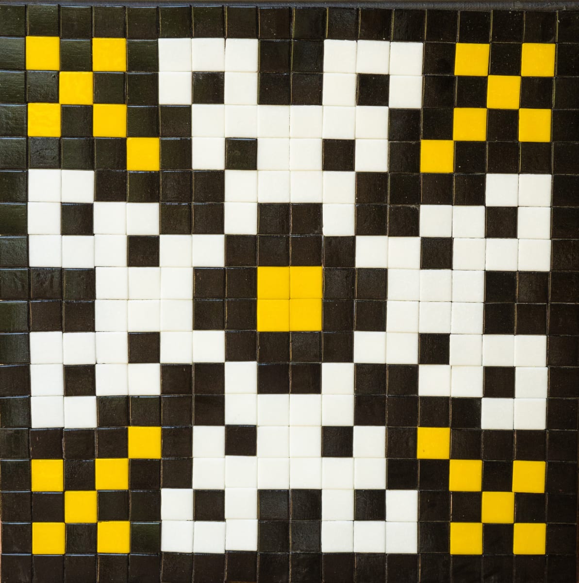 Pattern 8 14 x 14 in 