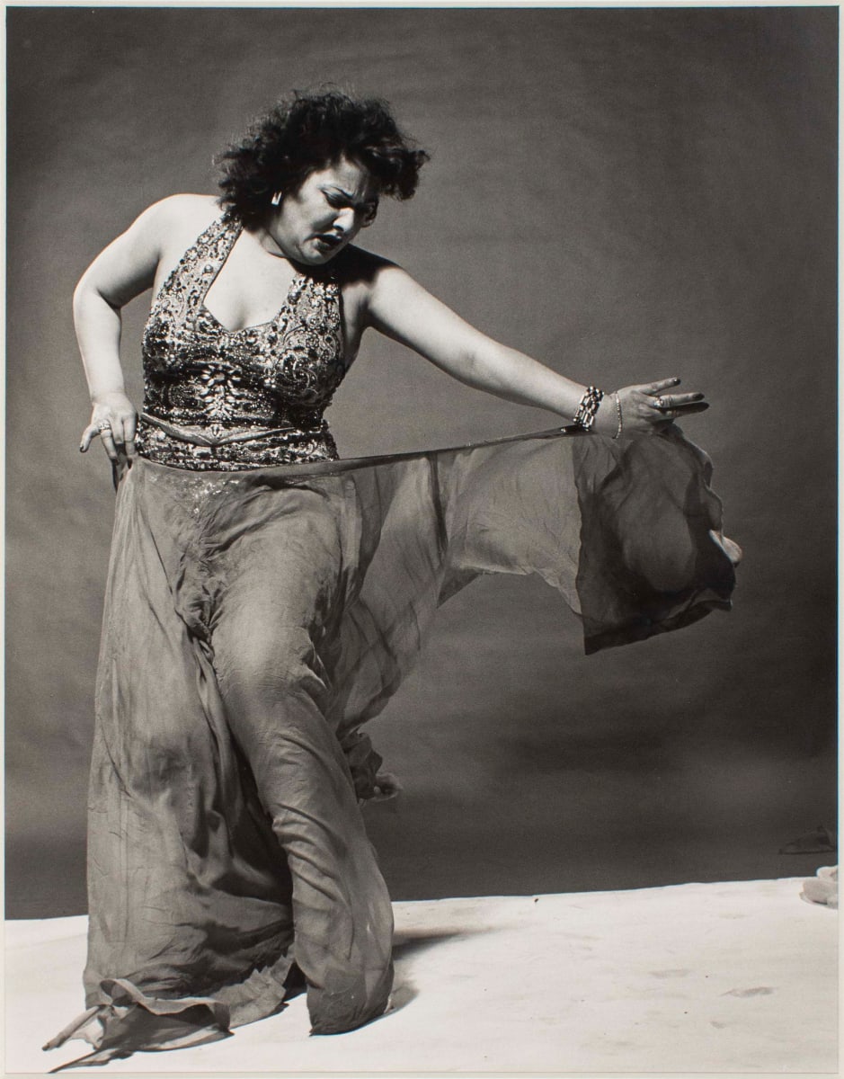 Lube Welitch by Philippe Halsman, Image 2.