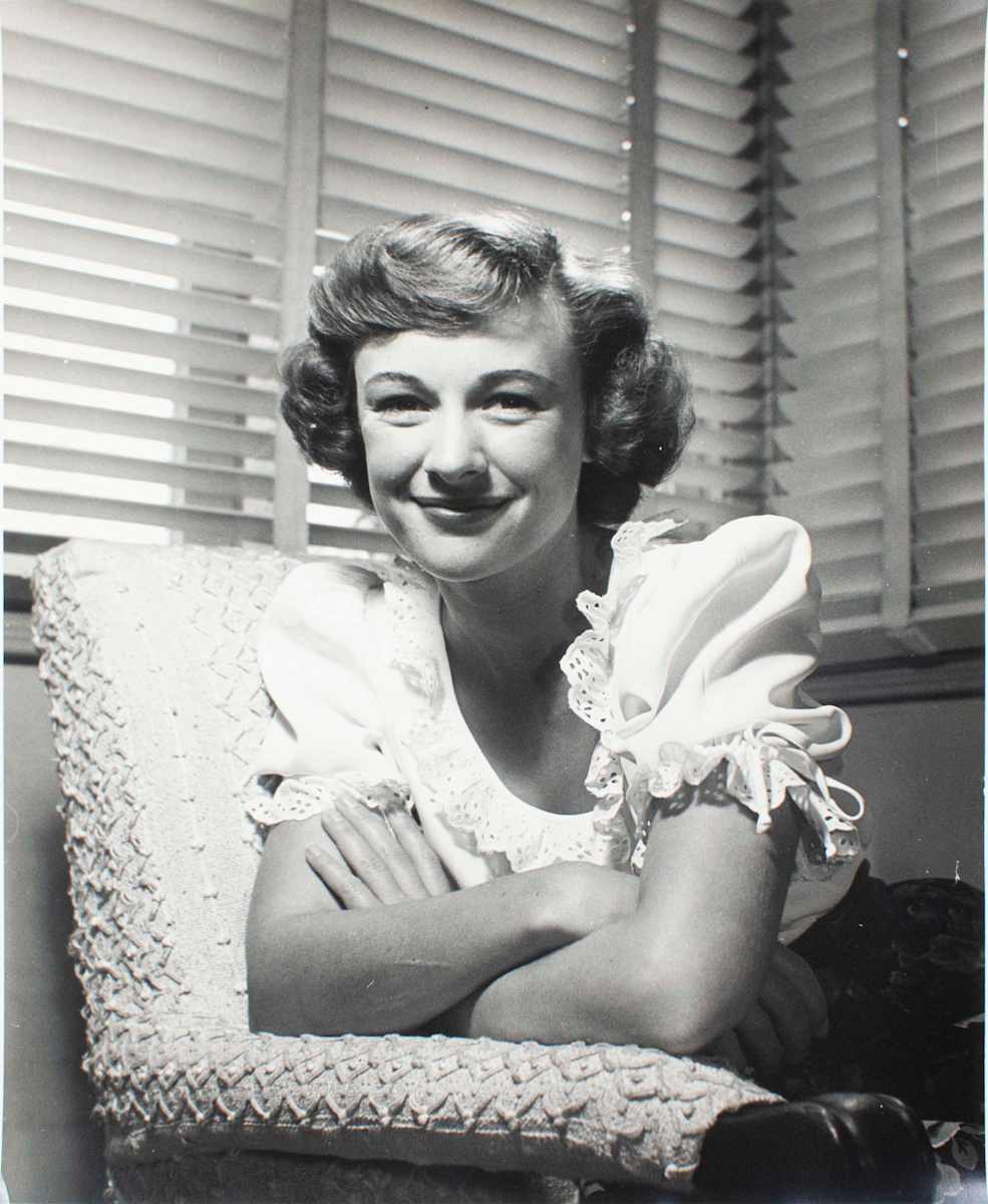Phyllis Thaxter by Philippe Halsman, Image 2.