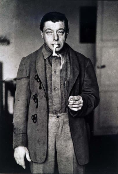 Louis Tihanyi, 1926, Paris by André Kertész, Image 1.