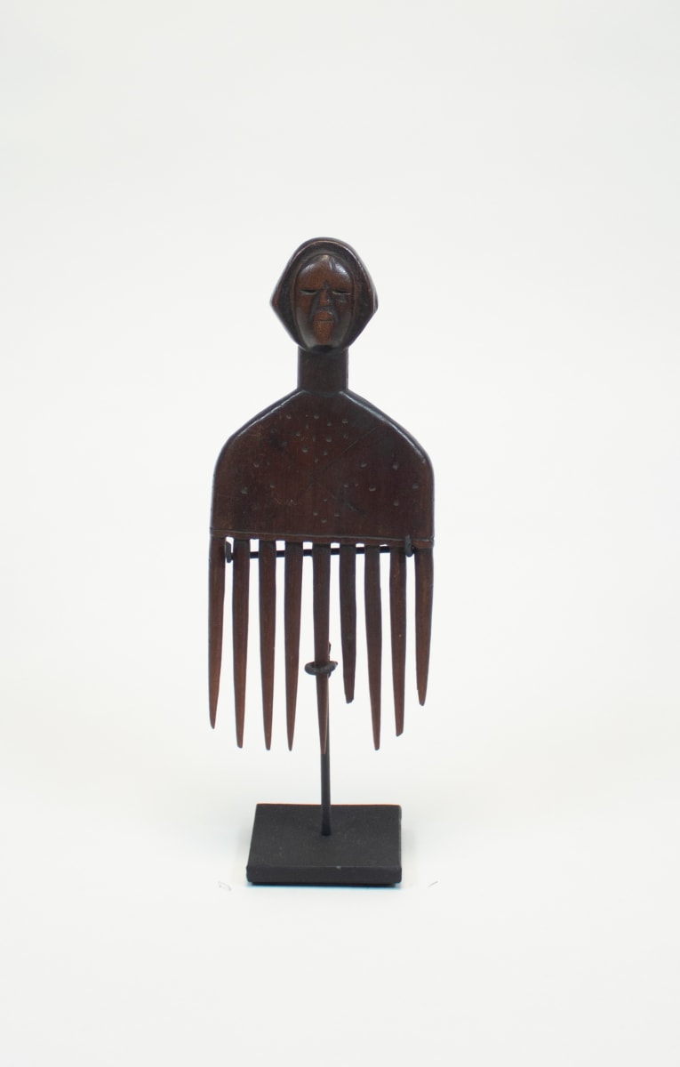 Comb (Lengola People, Congo) by Unknown 