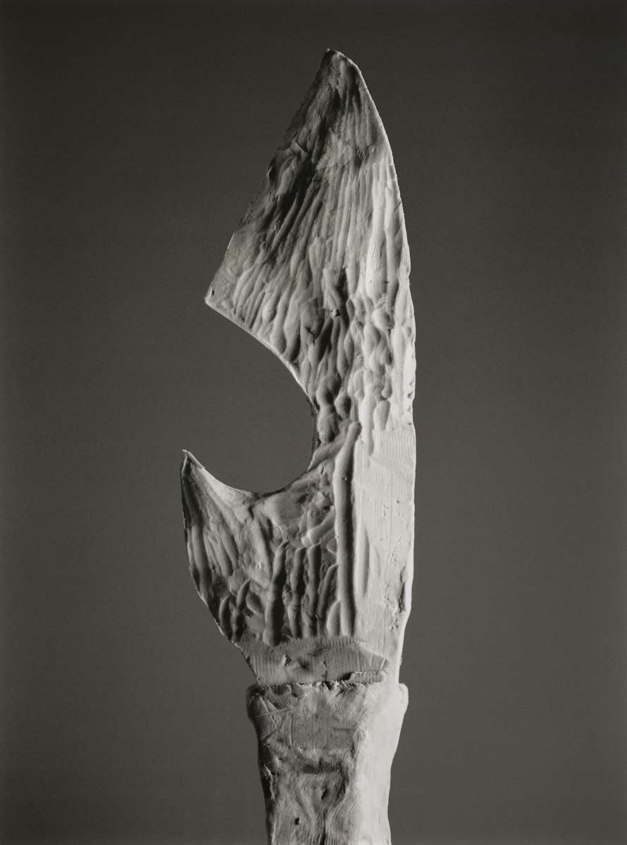 Knife by Erin Shirreff, Image 1.