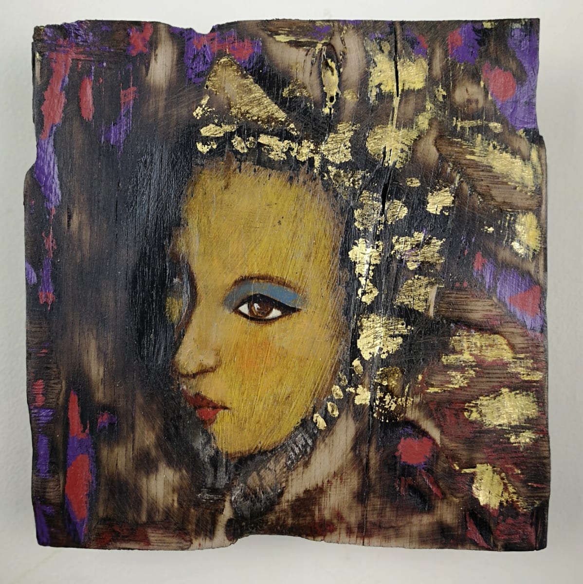 tema-icon 114 by Tessa Thonett  Image: Thonett Icon Painting 114. Collaboration work between Markus Thonett (background in mixed media) and Tessa Thonett (face in oils)