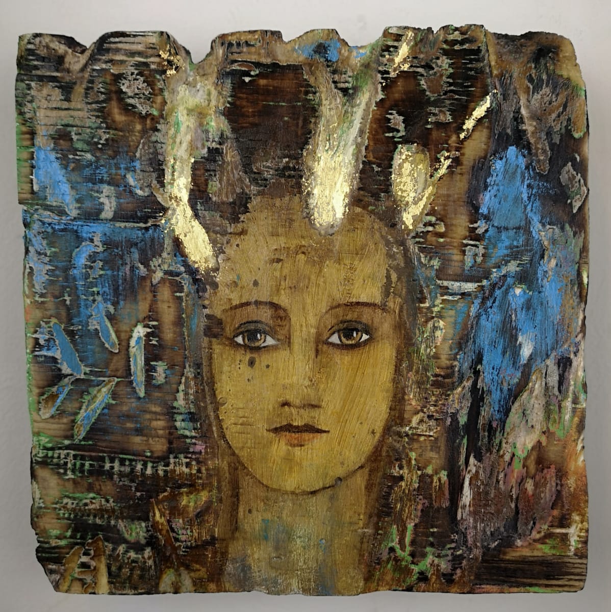 tema-icon 117 - gifted by Tessa Thonett  Image: Thonett Icon Painting 117. Collaboration work between Markus Thonett (background in mixed media) and Tessa Thonett (face in oils)